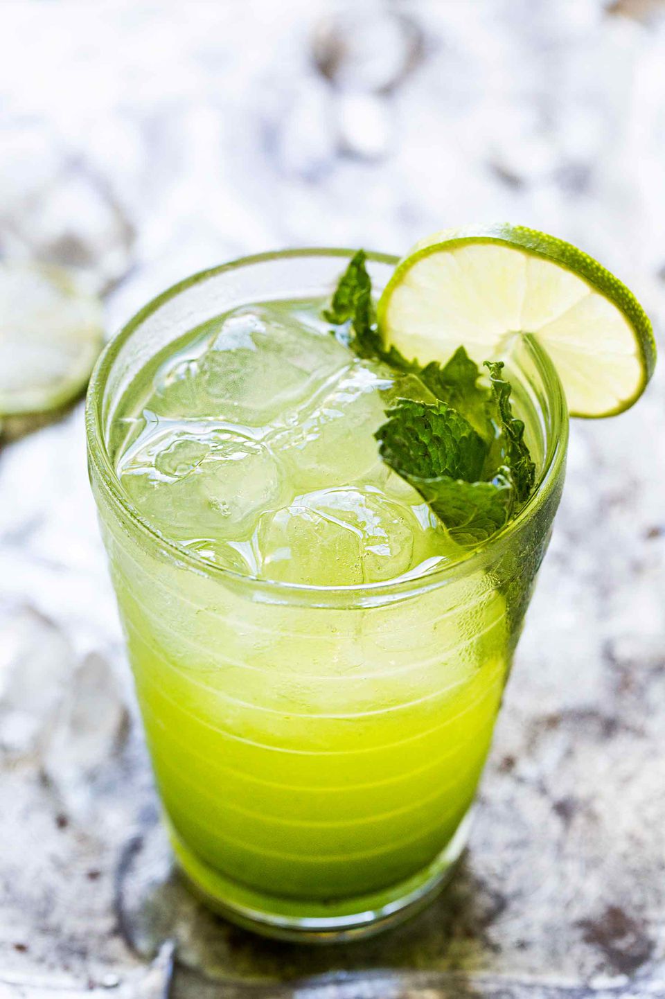 Citrus-Mint Mojito with Fresh Lime Juice