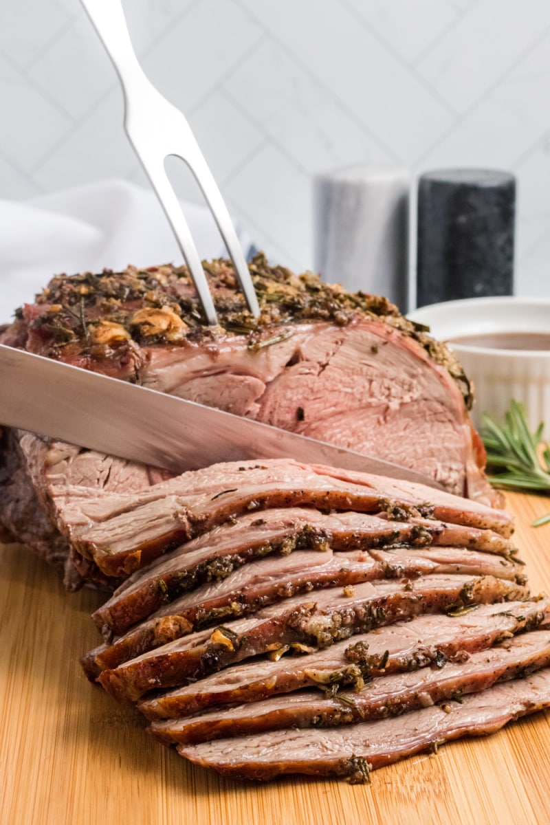 20 Lamb Recipes: Weeknight Chops, Curries & Sunday Roast Legs