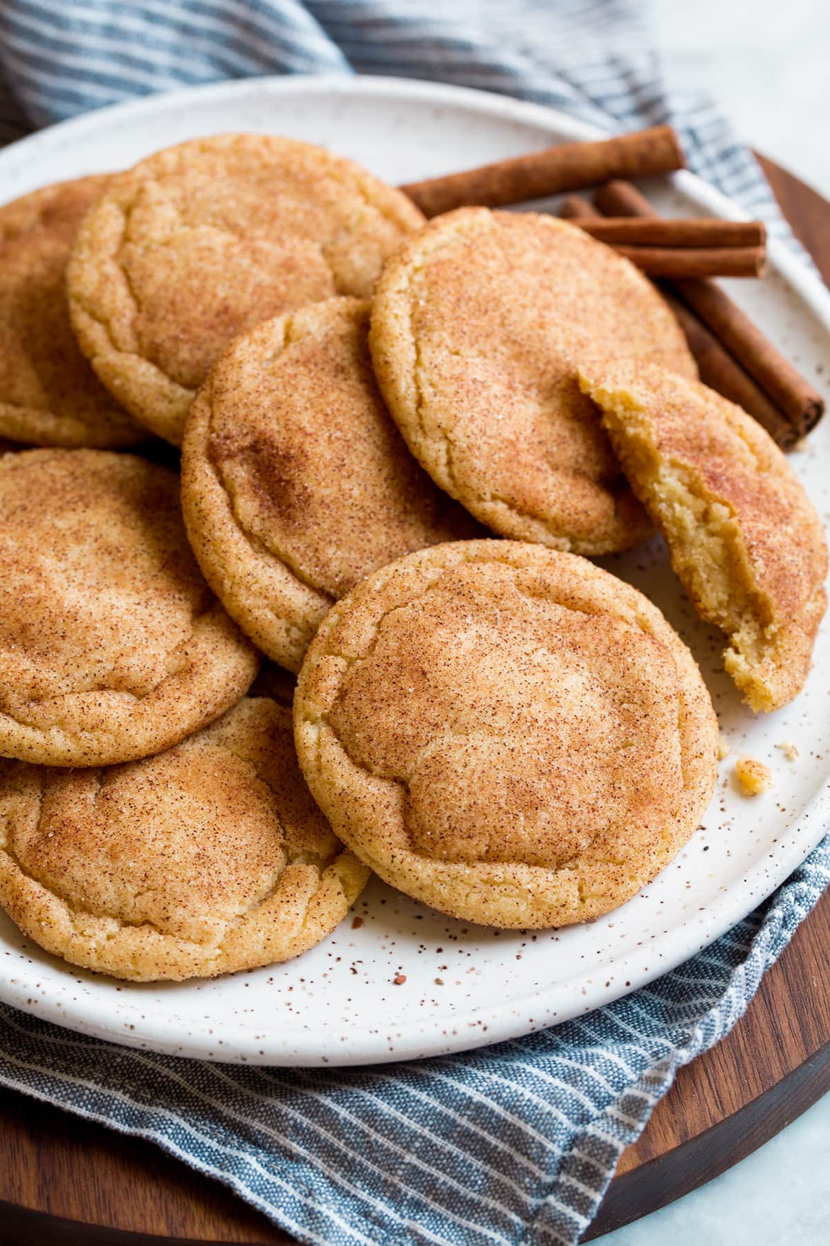 Classic Snickerdoodle Cookies with Cinnamon Sugar