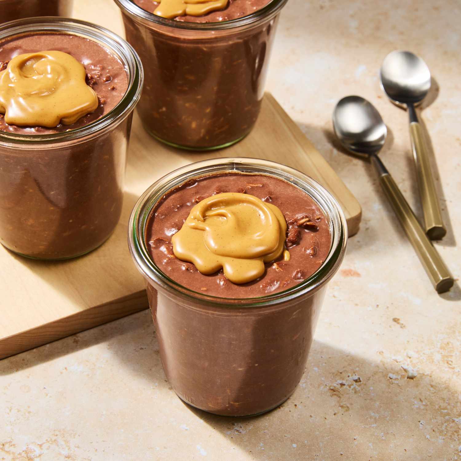 No-Bake Peanut Butter Chocolate Overnight Oats