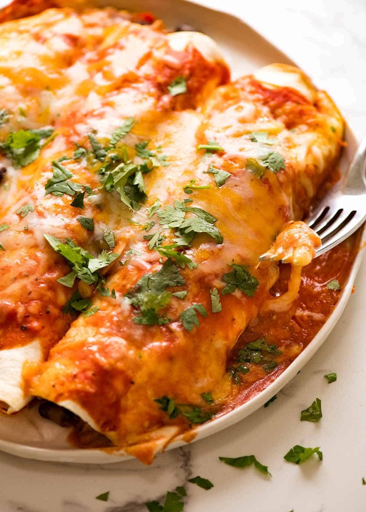 Enchiladas Salvadoreñas with Seasoned Ground Beef, Boiled Egg and Curtido