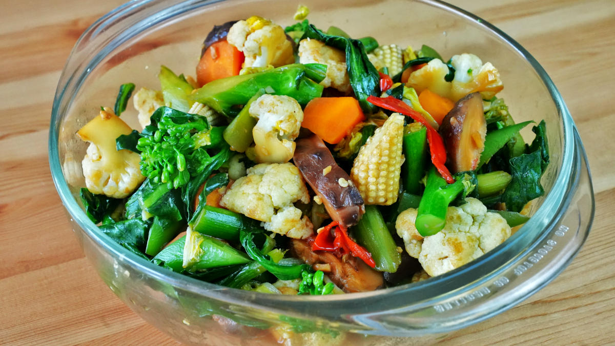 Thai Lemongrass Vegetable Stir-Fry with Rice Noodles