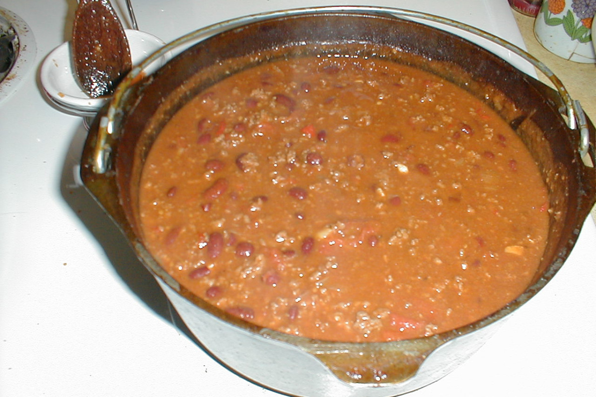 Smoky Coffee-Infused Chili with Kidney Beans