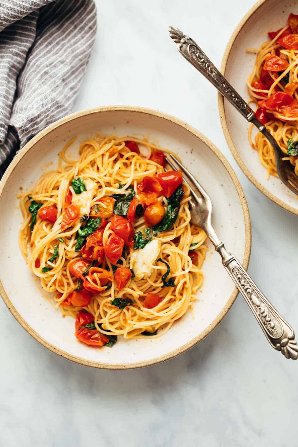 Davis' Tomato and Basil Pasta
