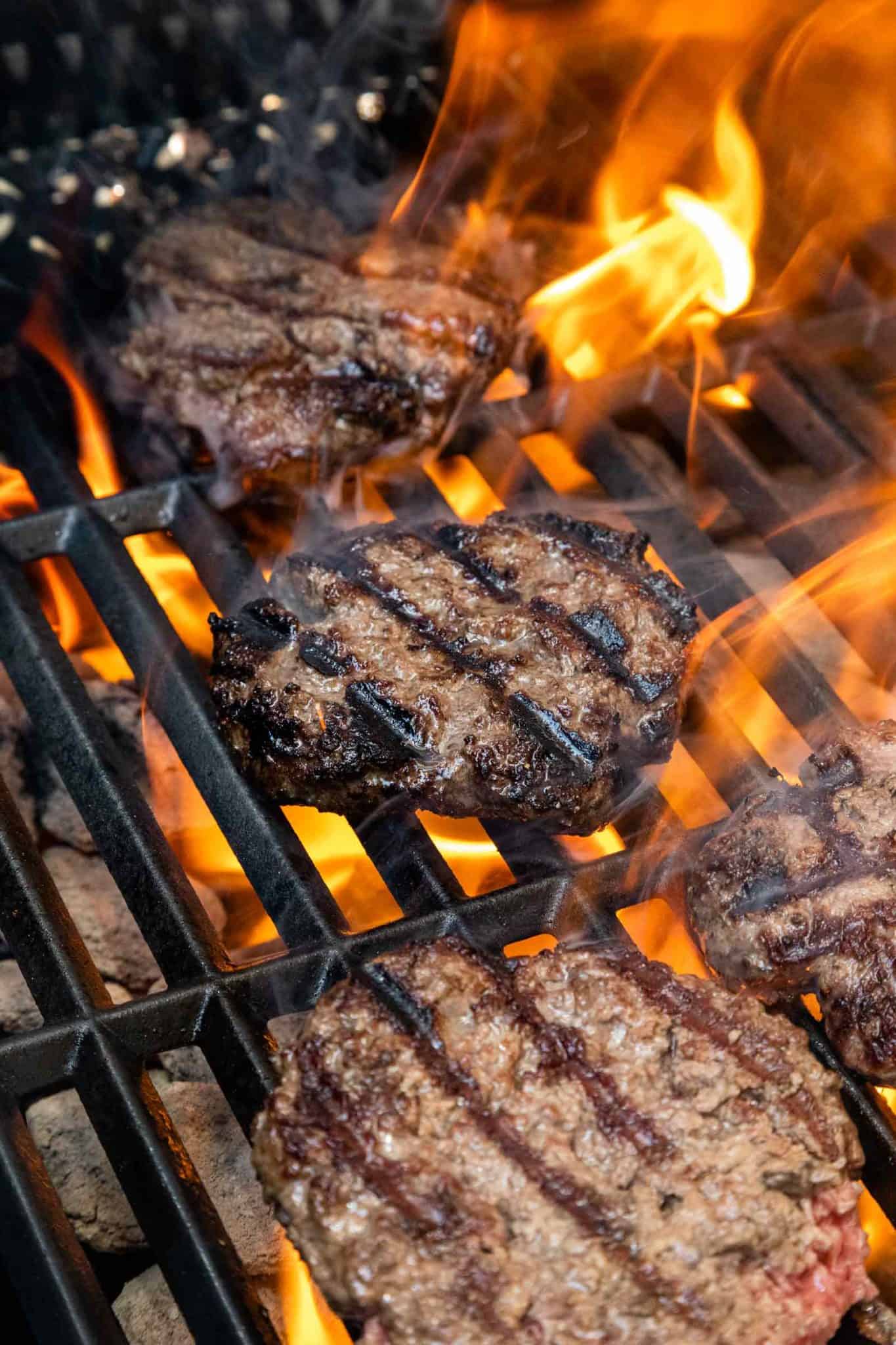Summer Grilling Guide 2026: 25+ Recipes + 4th of July Menu Plan