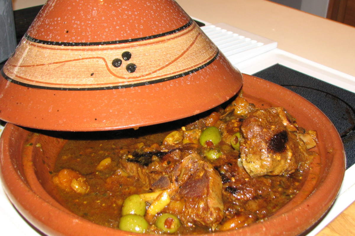 22 Moroccan & North African Dinners: Tagines, Couscous & Harissa-Spiced Weeknights