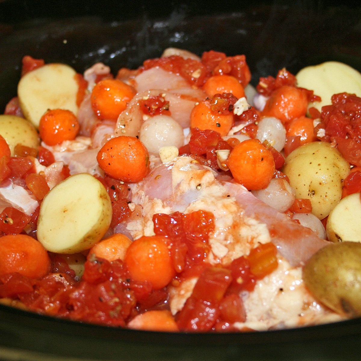 The Complete Diabetic Slow Cooker Meal Plan: 25 Low-Carb Crockpot Recipes + Shopping List for 2026