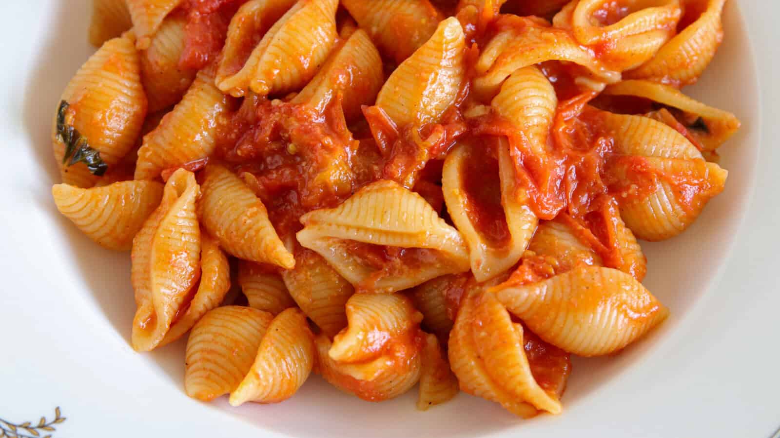 22 Weeknight Pasta Dinners: 30-Minute Recipes Beyond Spaghetti Bolognese