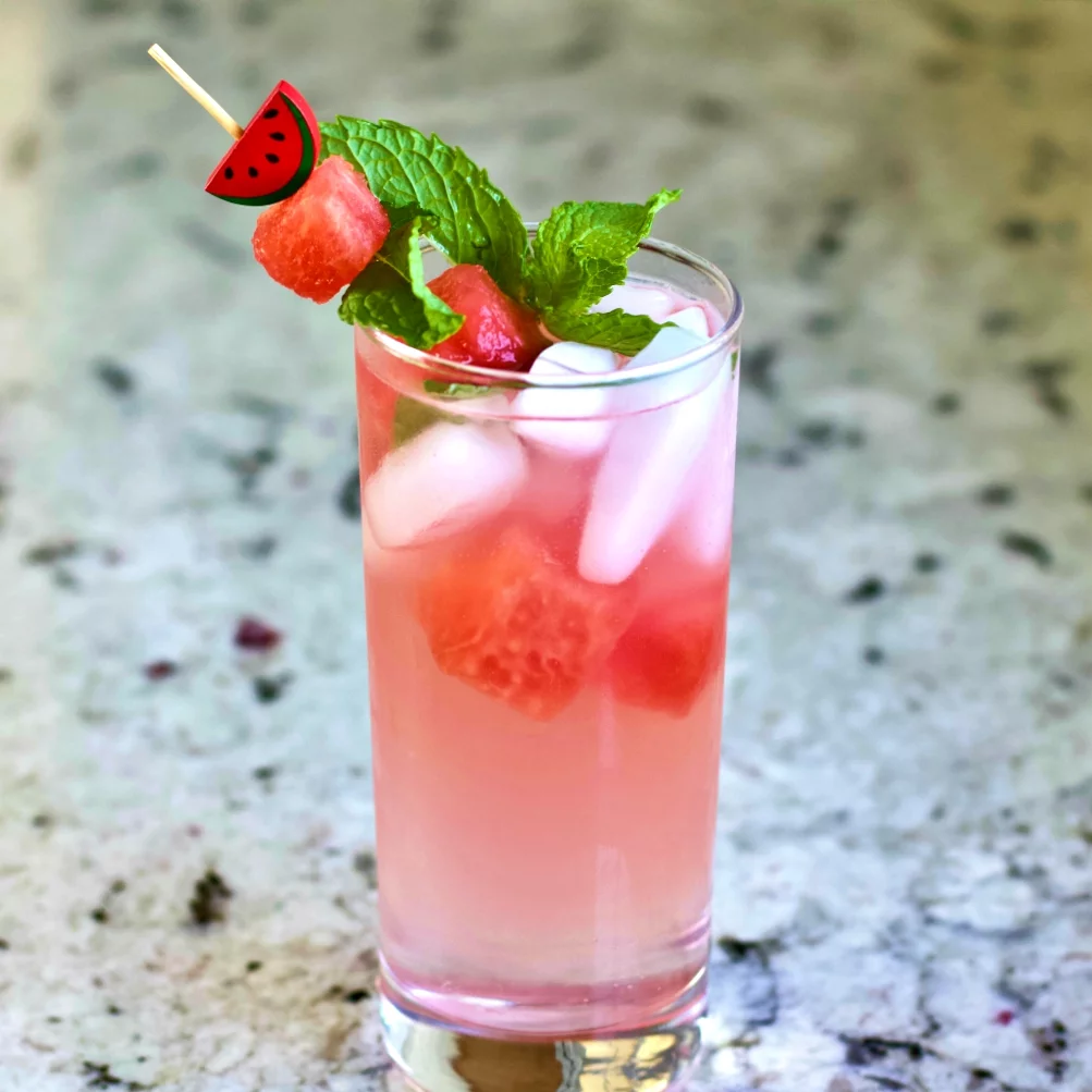 22 End-of-Summer Cocktails: Peach, Watermelon & Bourbon Recipes for Labor Day Weekend