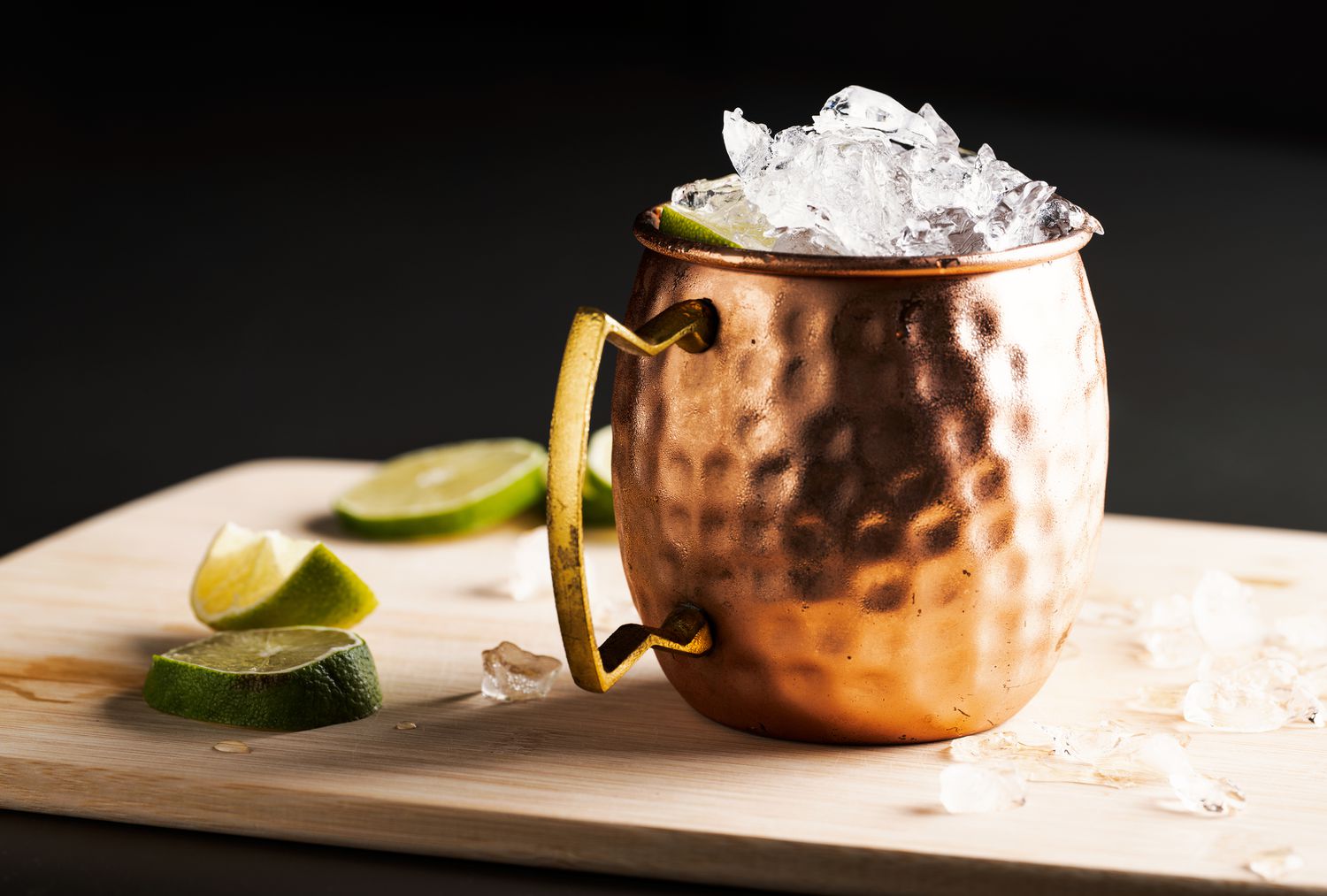 22 Vodka Cocktails: Martinis, Moscow Mules & Modern Vodka Drinks